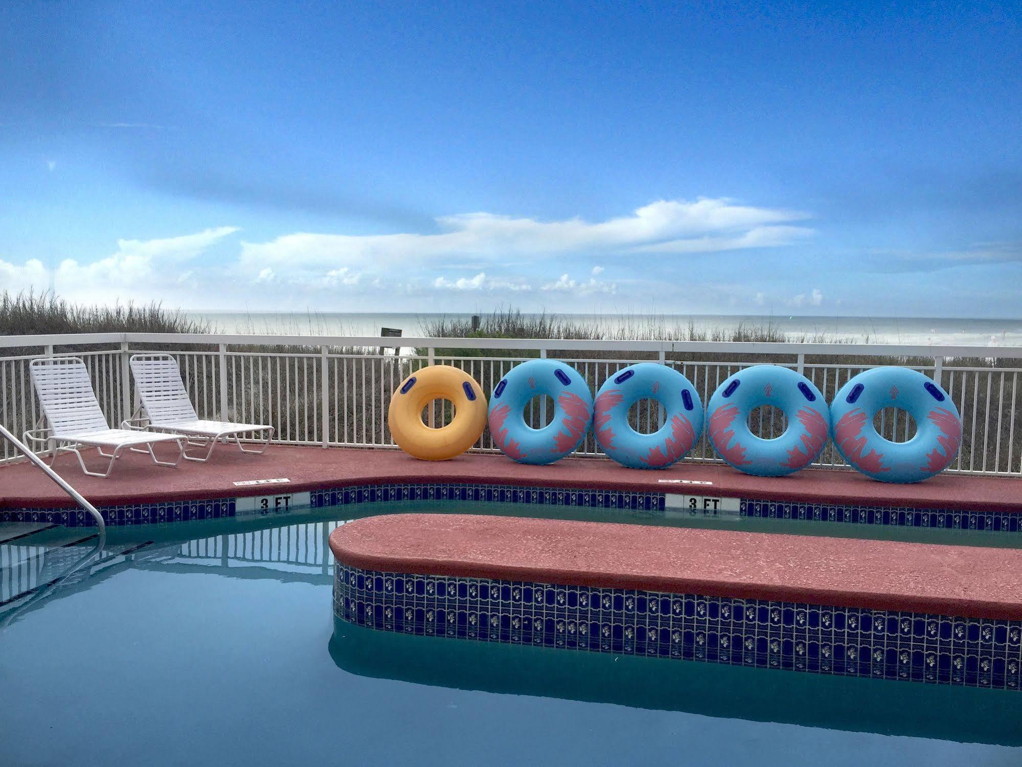 Castaway Beach Inn & Swim Up Bar North Myrtle Beach Exterior foto