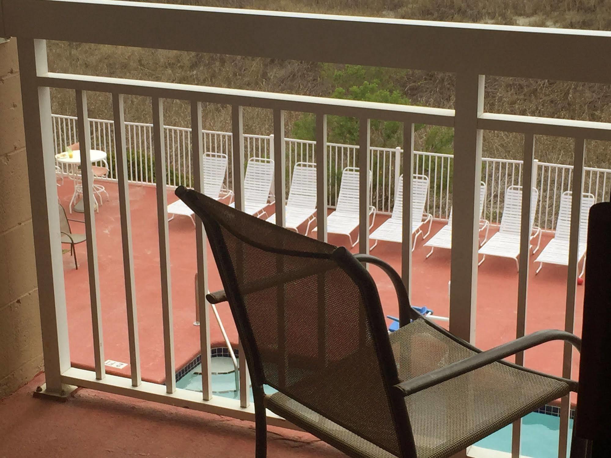 Castaway Beach Inn & Swim Up Bar North Myrtle Beach Exterior foto